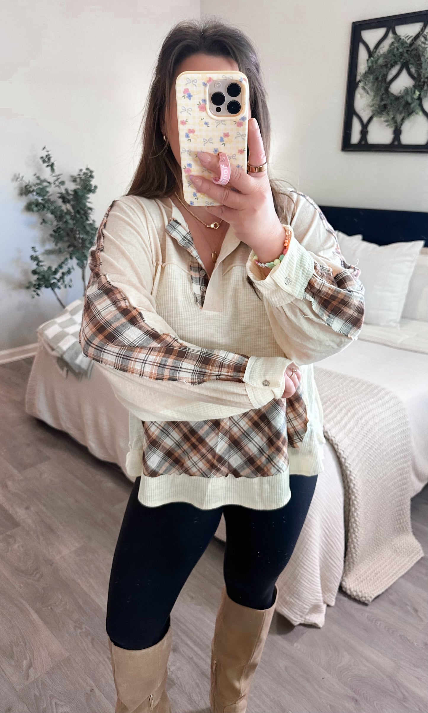 Stars Hollow Pullover