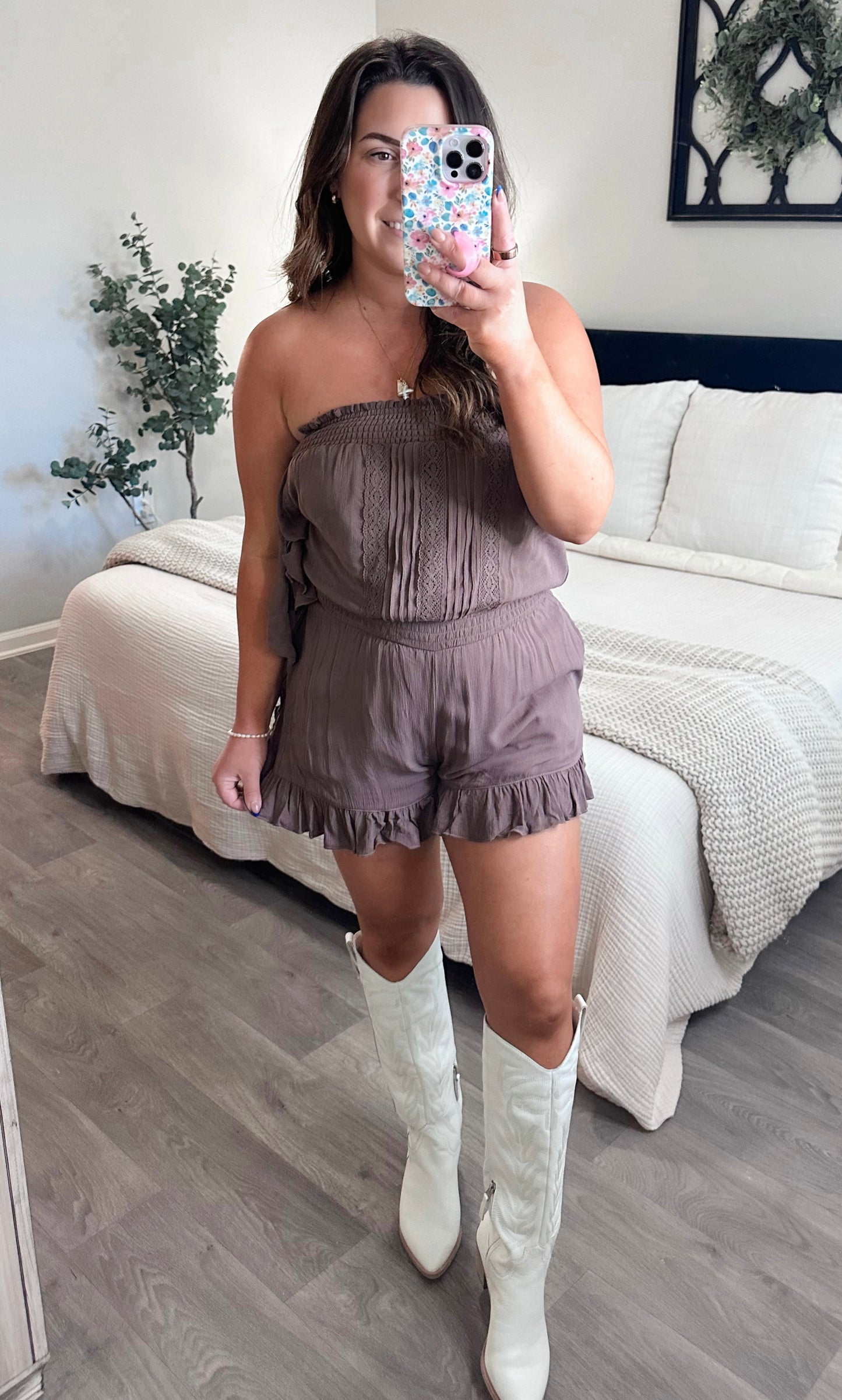 Lacee Romper in Mocha