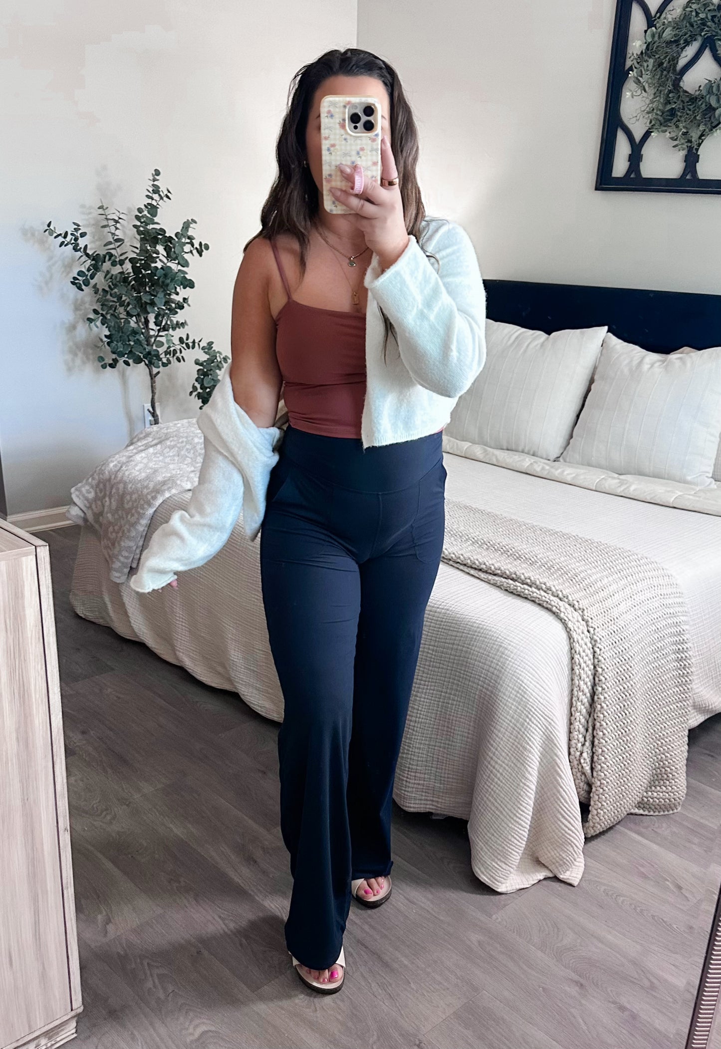 Butter Soft Straight Leg Leggings in Navy Blue