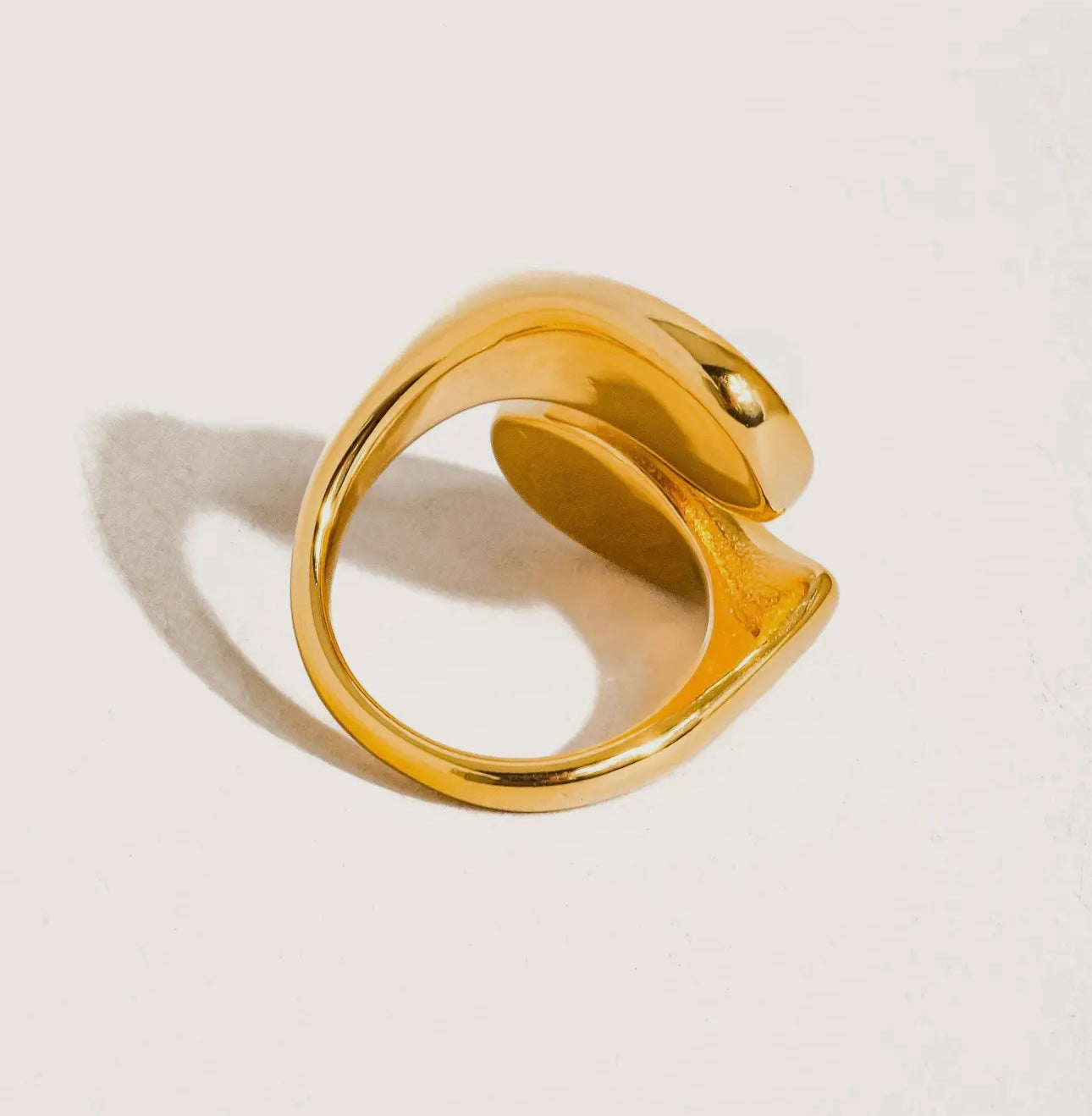 The Paris Pearl Ring