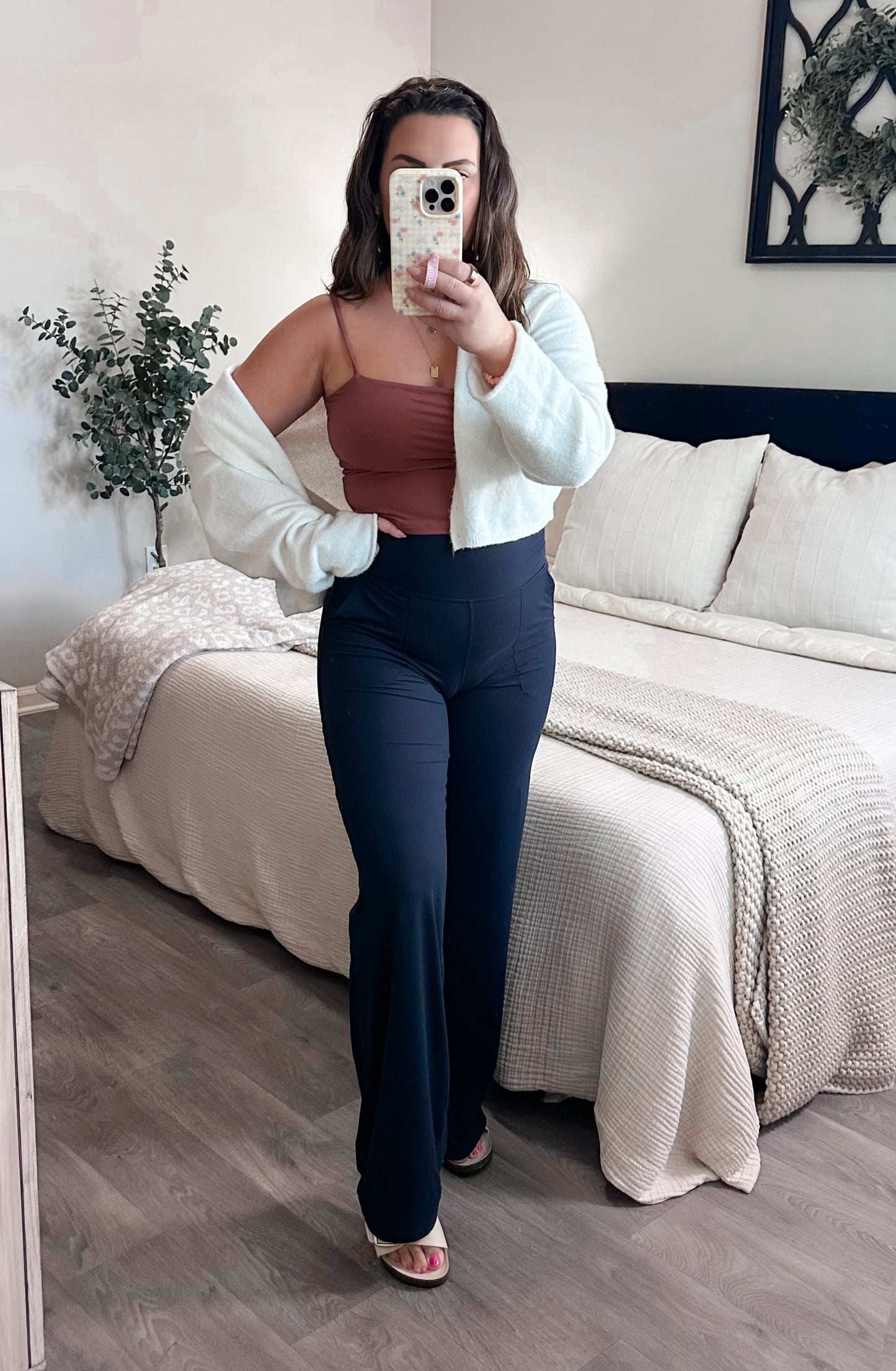 Butter Soft Straight Leg Leggings in Navy Blue