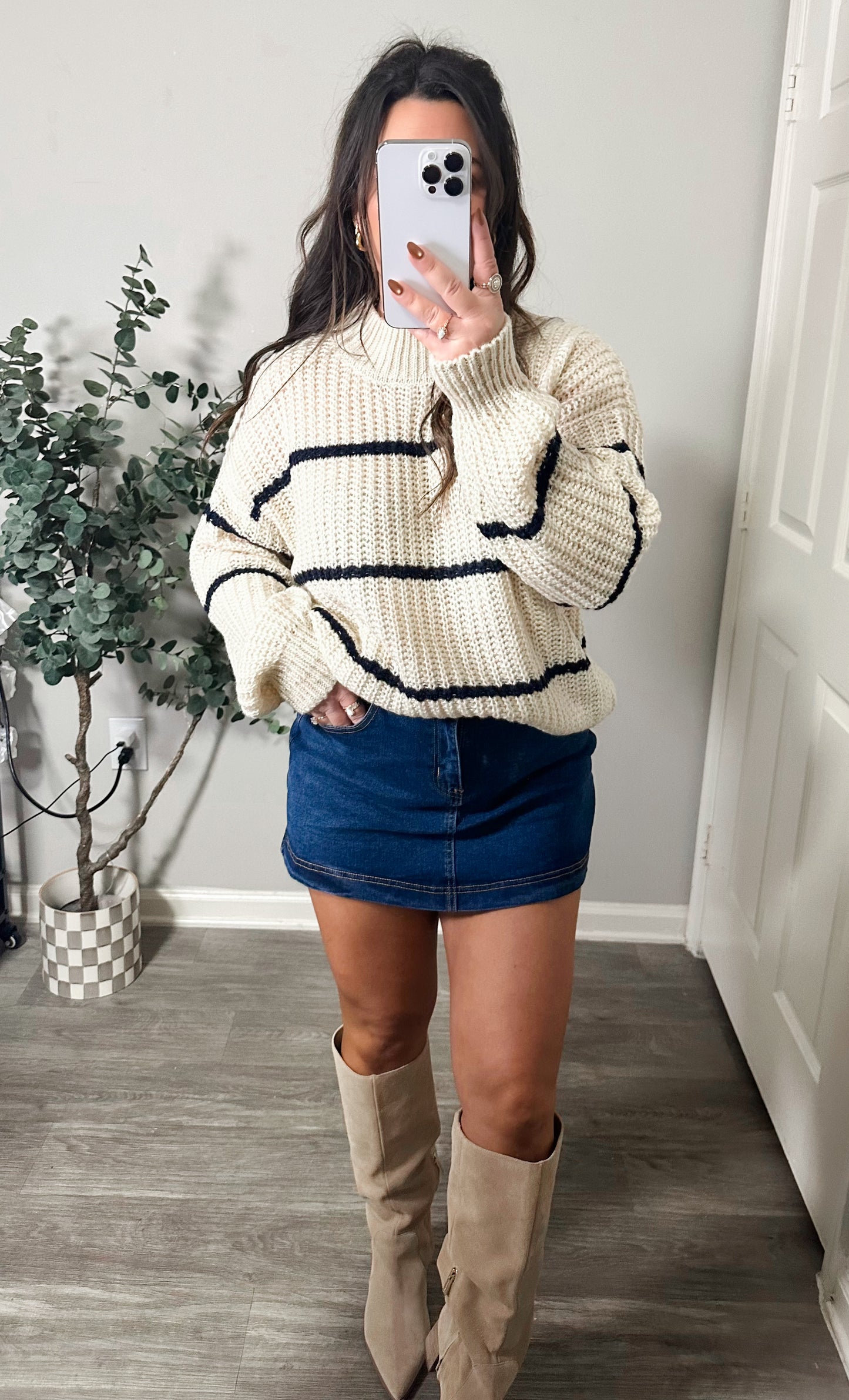 Harvest Stripe Sweater in Ivory/Navy