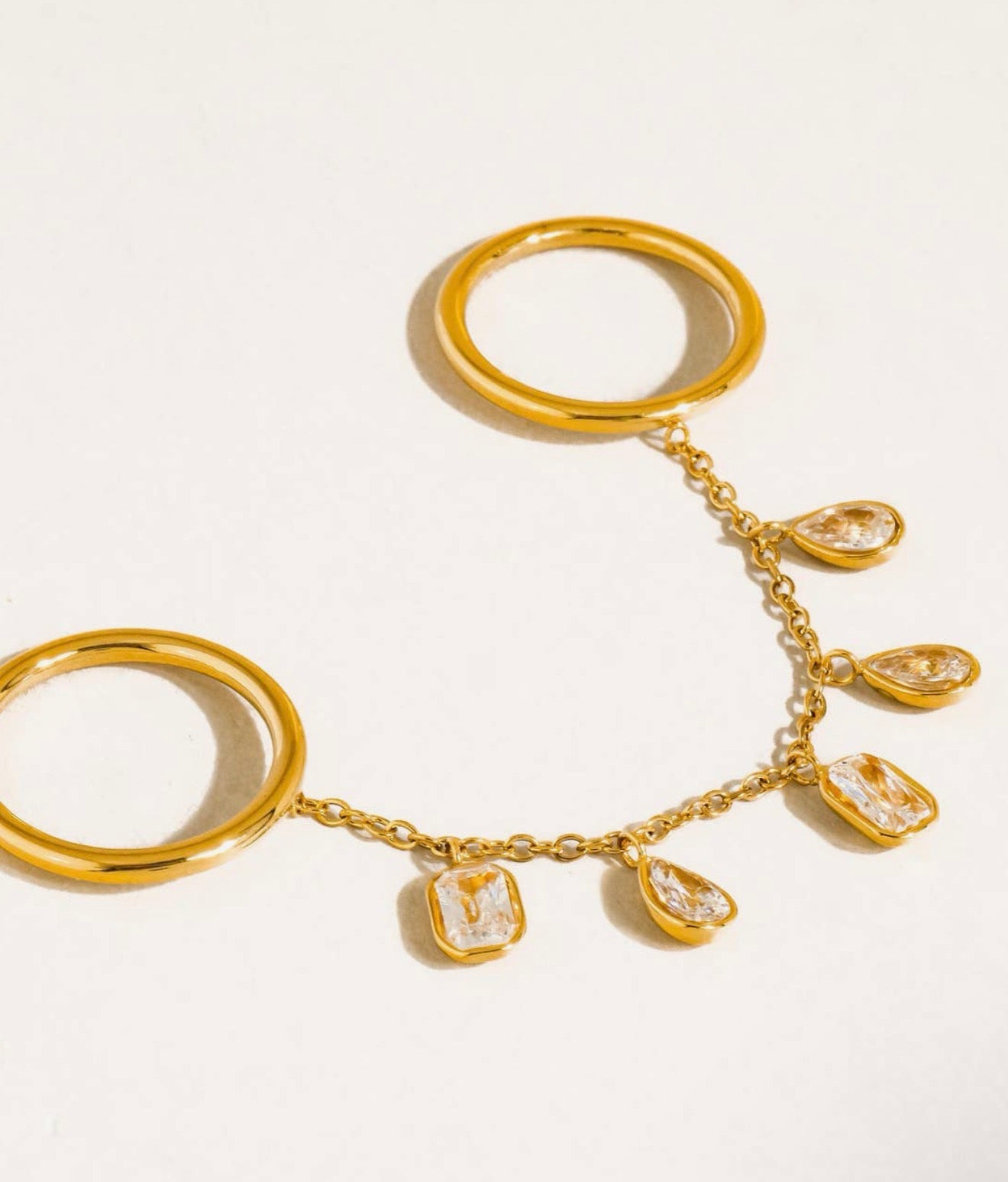 Cosette Dangle Ring