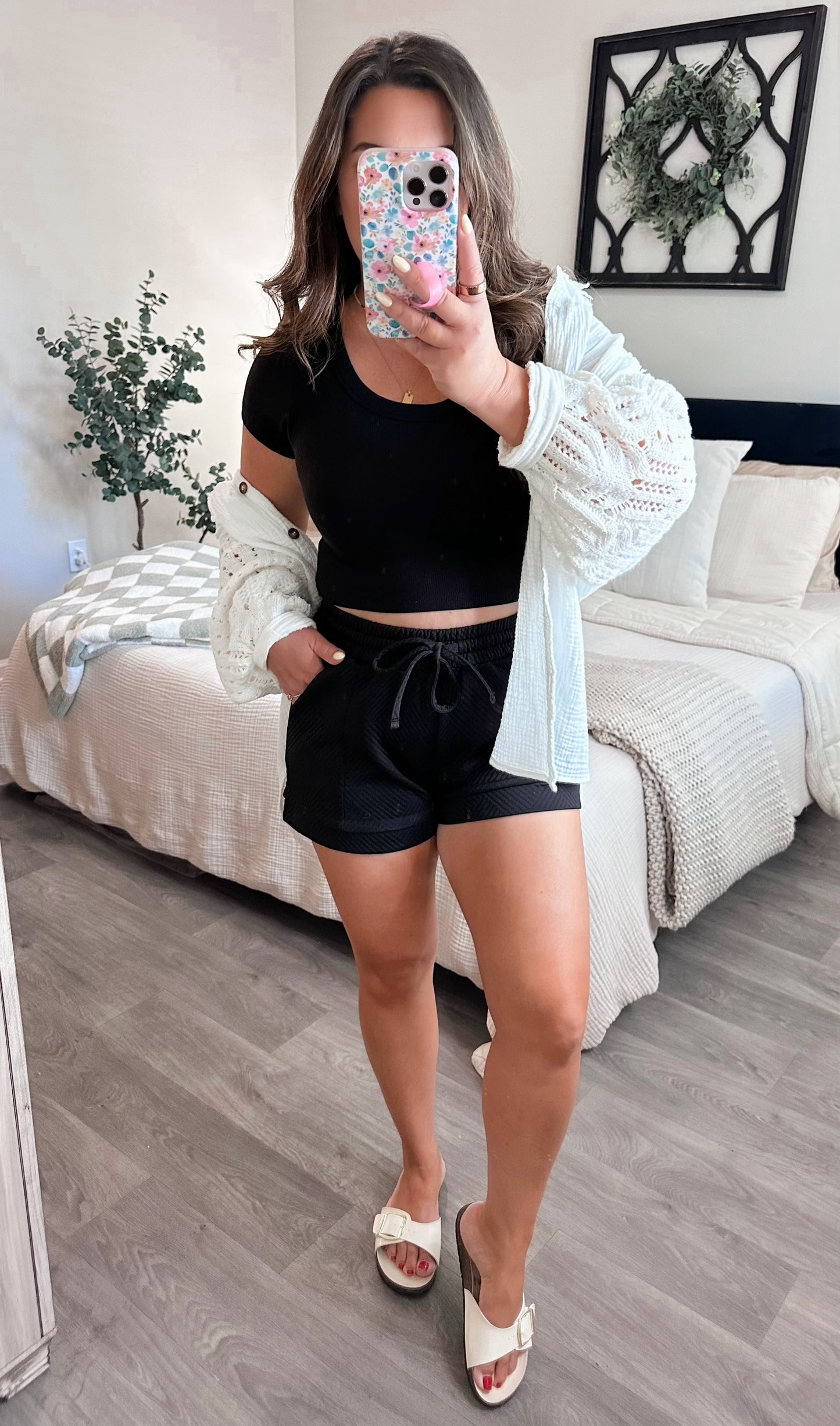 Cloud Nine Crop in Black