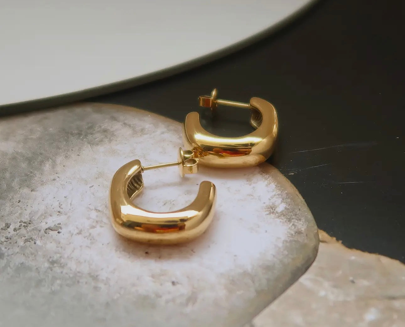 Old Money Hoops in Gold