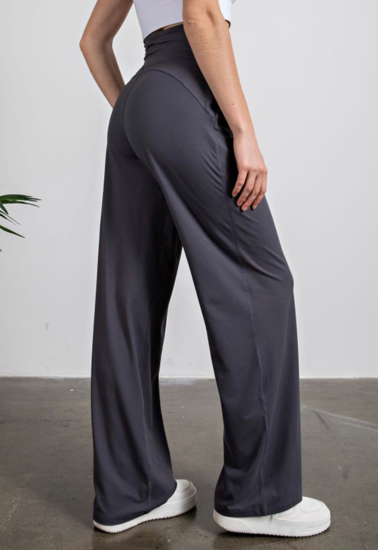 Butter Soft Straight Leg Leggings in Charcoal Grey