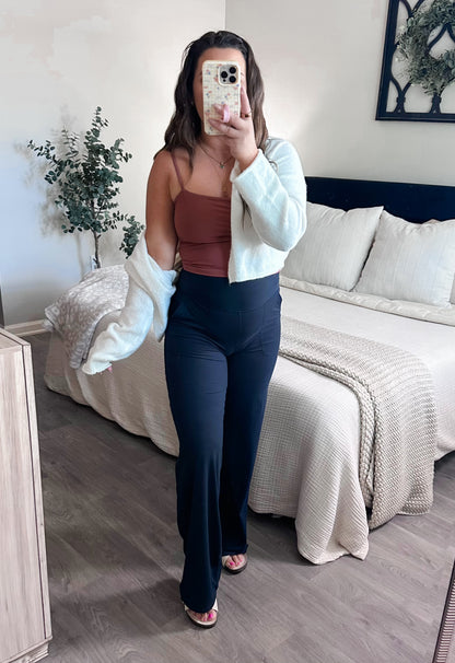 Butter Soft Straight Leg Leggings in Navy Blue