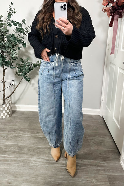 Basic Barrel Jeans