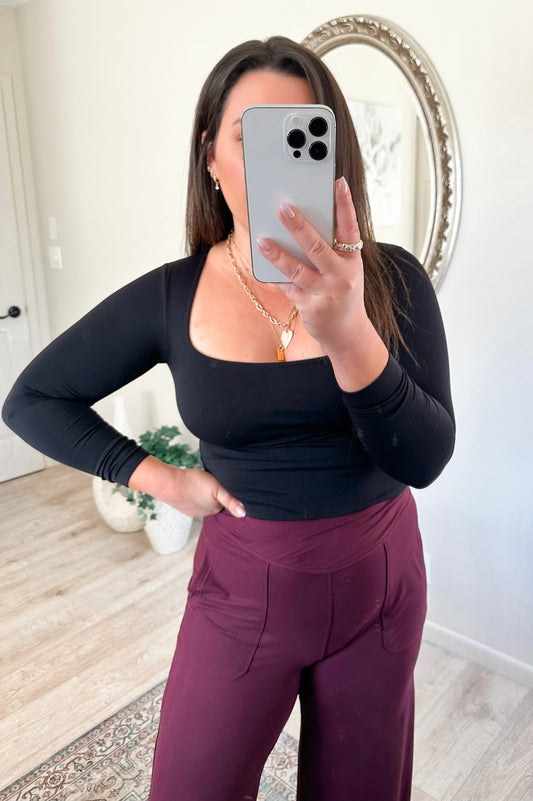 Simple Square Neck Top in Black