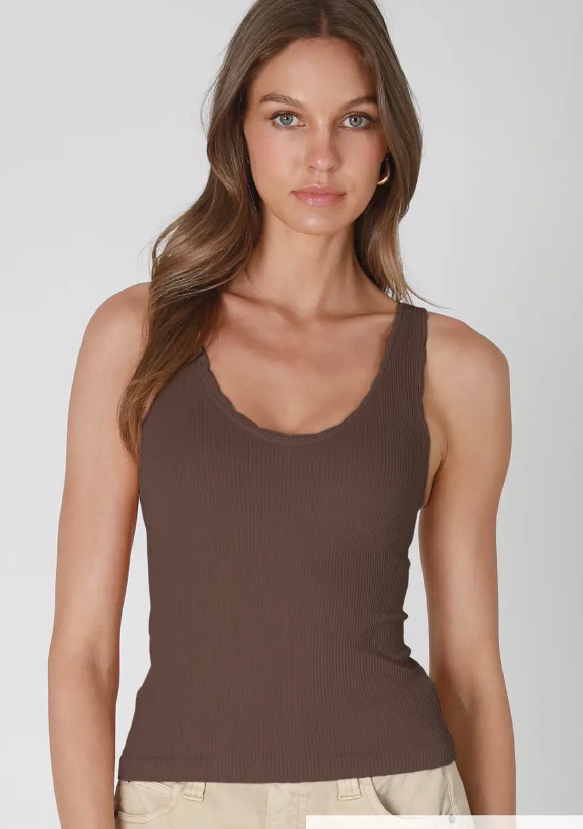 The Scalloped Seamless (reversible) Tank in Brown
