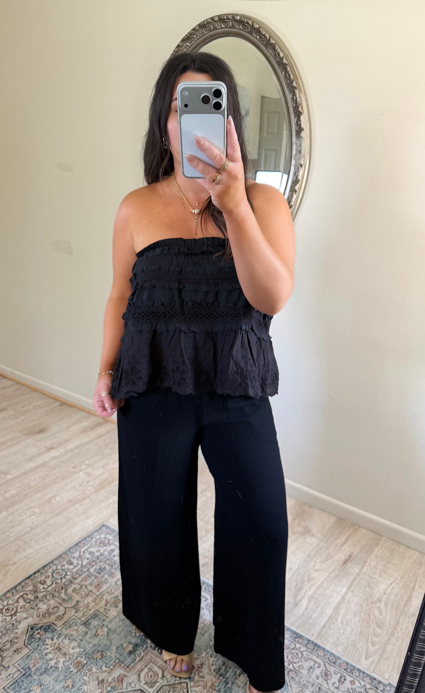 Signature Linen Pants in Black