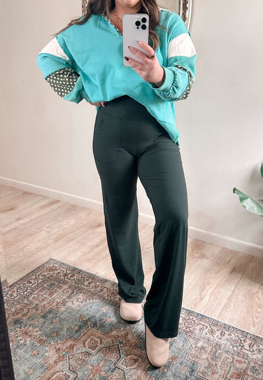 Butter Soft Straight Leg Leggings in Dark Forest Green