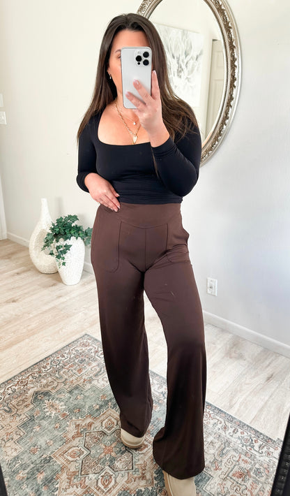 Butter Soft Straight Leg Leggings 2.0 in Espresso Brown