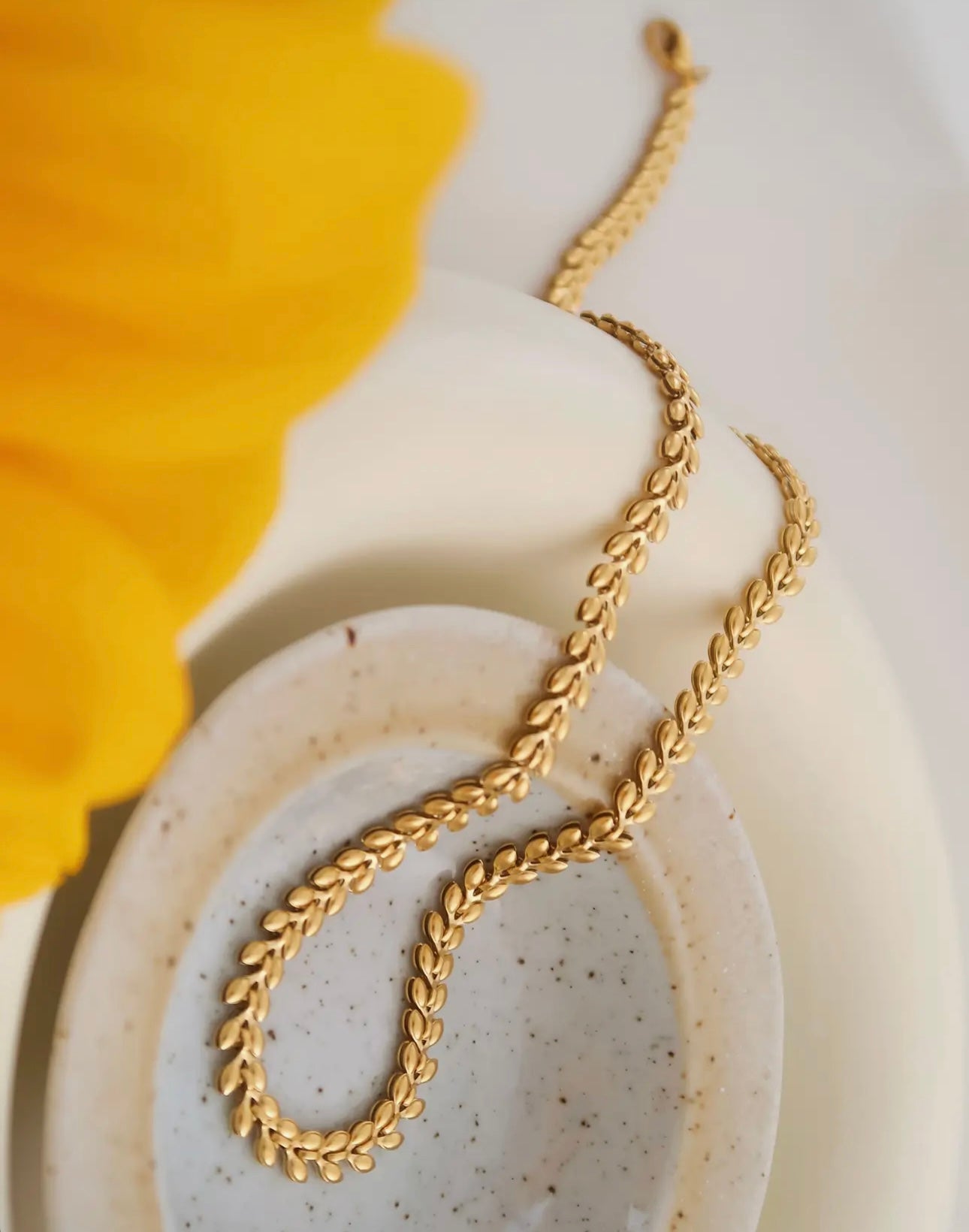 Vern Classic Necklace