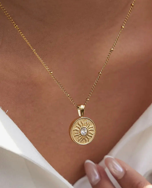 Starla Medallion Necklace