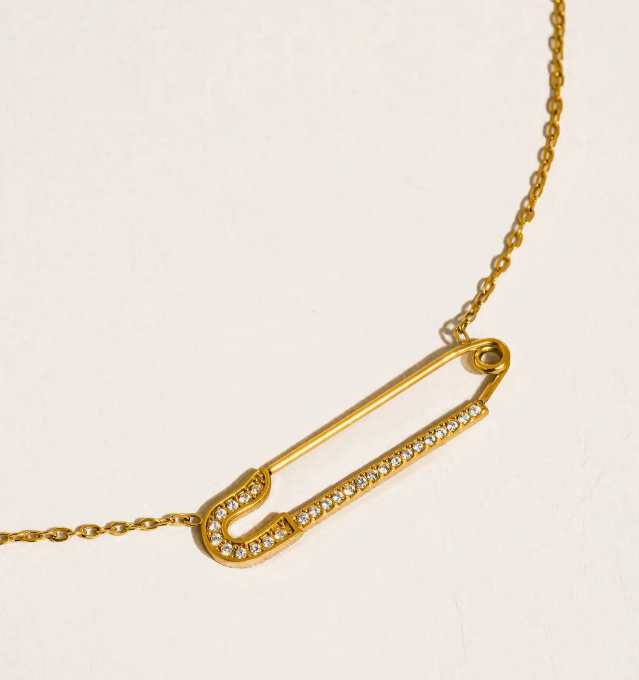 The Delilah Pin Necklace