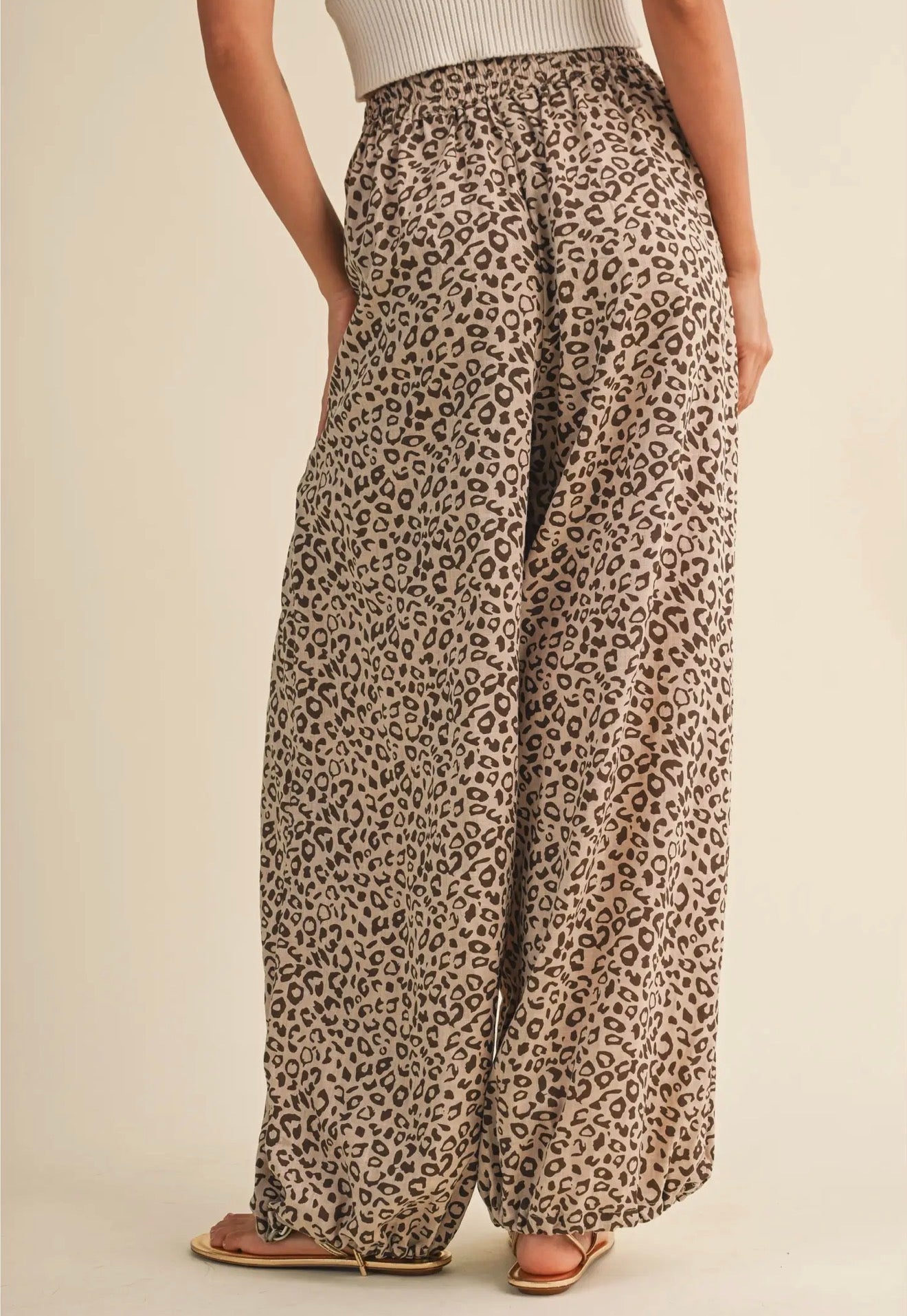 Wild Escape Jogger Pants