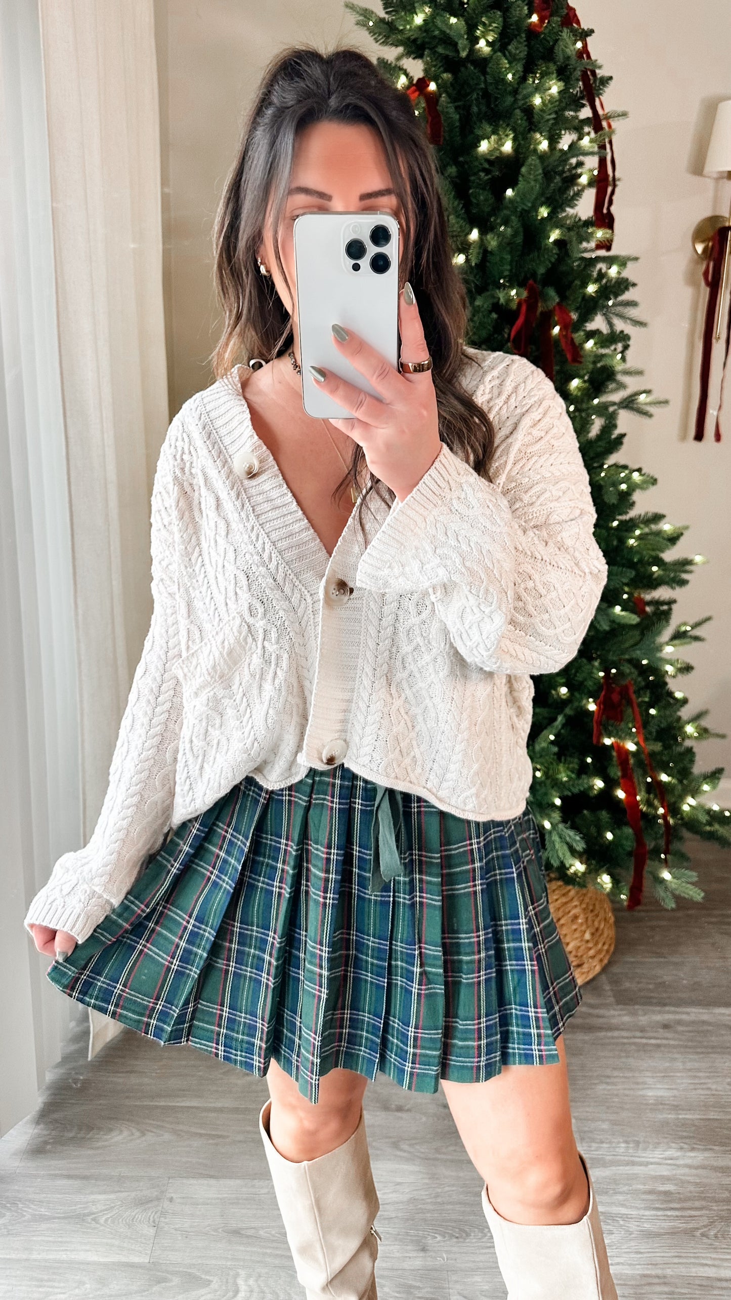 Mistletoe Pleated Plaid Skort