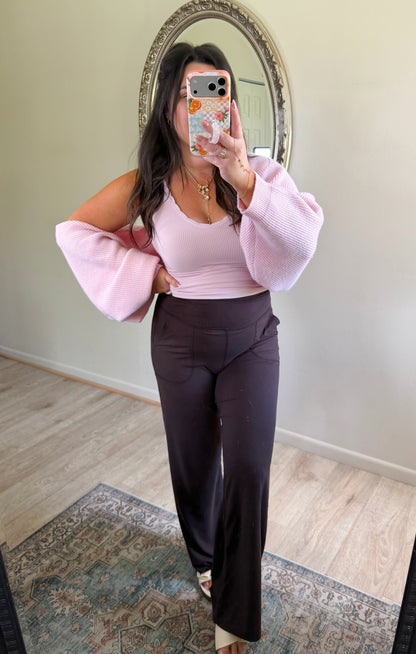 The Scalloped Seamless (reversible) Tank in Blush