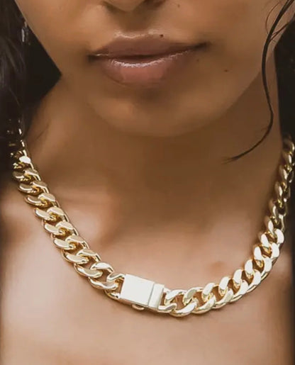Dylan Chunky Gold Chain Necklace