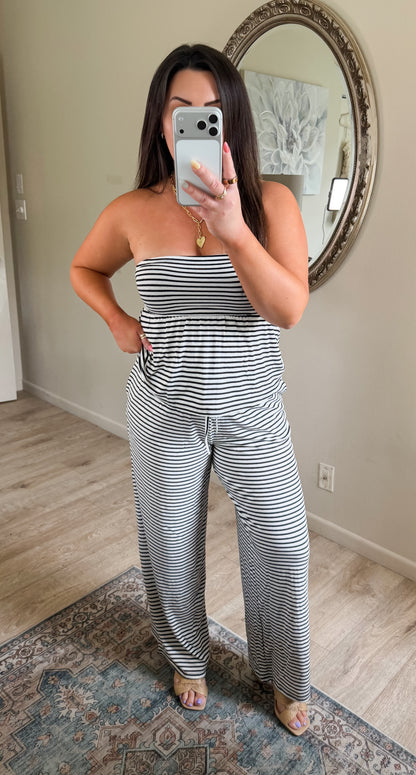 Sunday Brunch Set in Black Stripes