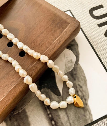 Precious Pearl Necklace
