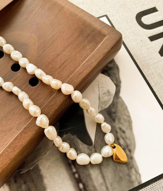 Precious Pearl Necklace
