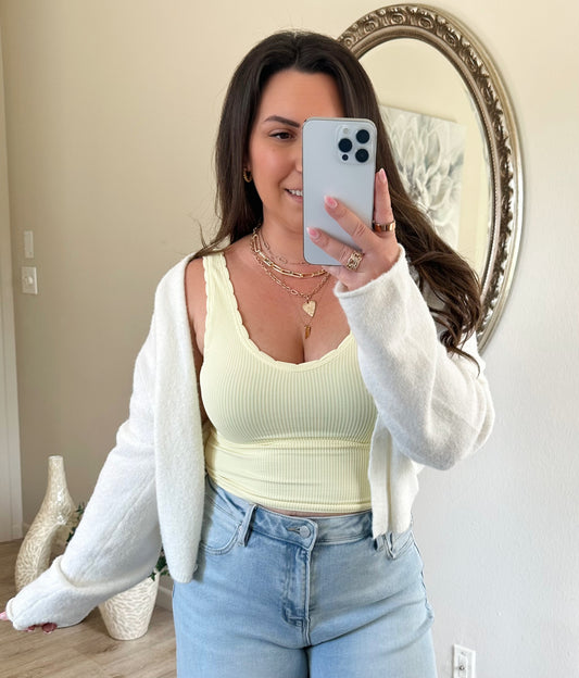 The Scalloped Seamless (reversible) Tank in Butter Yellow