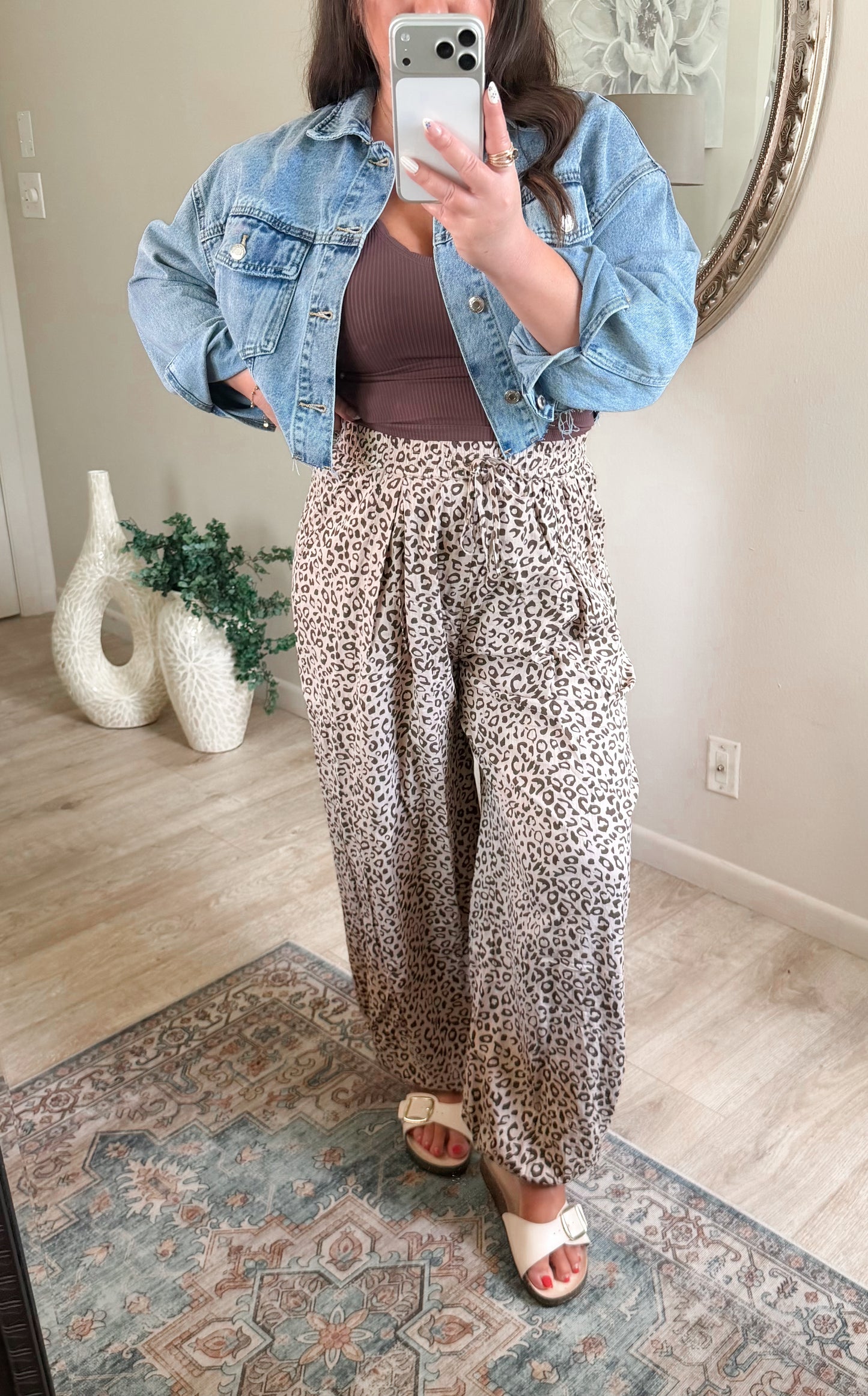 Wild Escape Jogger Pants