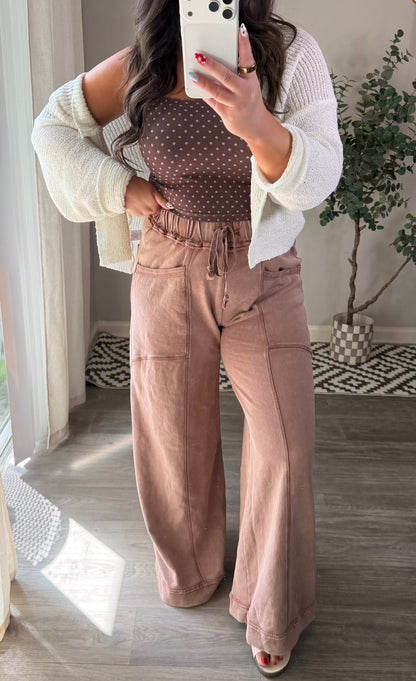 Off Duty Lounge Pants in Hazelnut